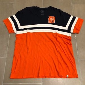 Vintage Detroit Tigers shirt
